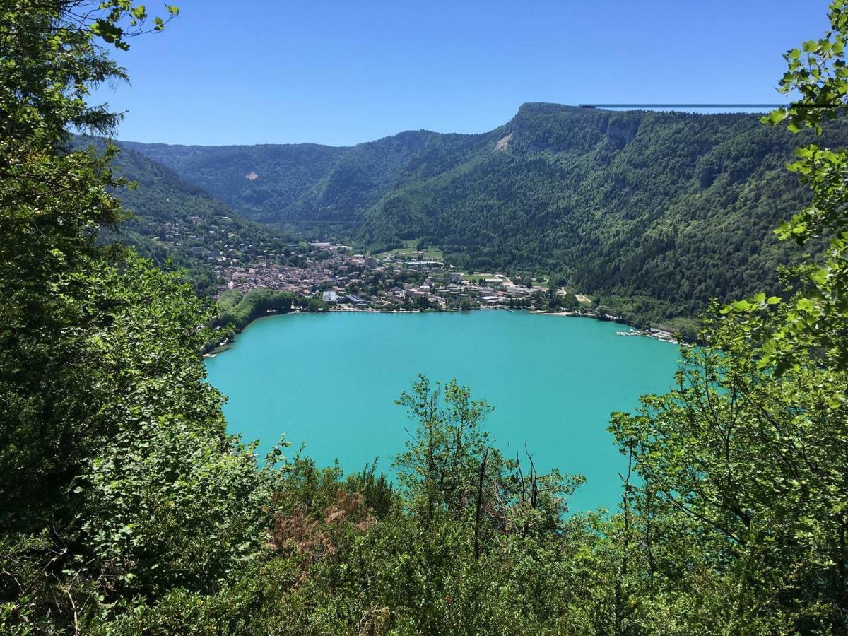 Chaleureux Appartement Nantua Exterior foto