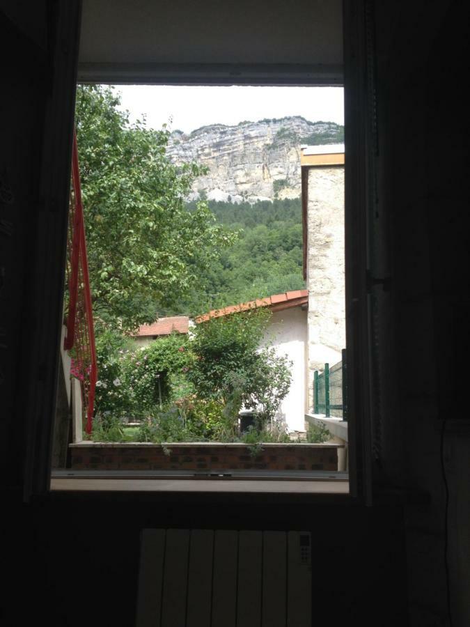 Chaleureux Appartement Nantua Exterior foto