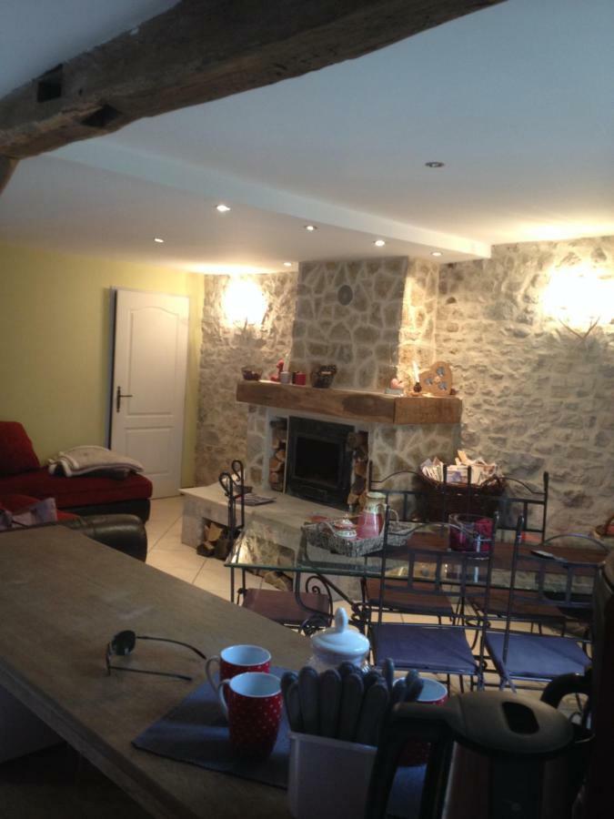 Chaleureux Appartement Nantua Exterior foto