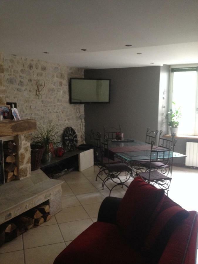 Chaleureux Appartement Nantua Exterior foto